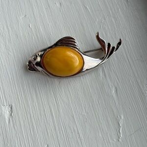 Sterling silver butter Amber fish brooch